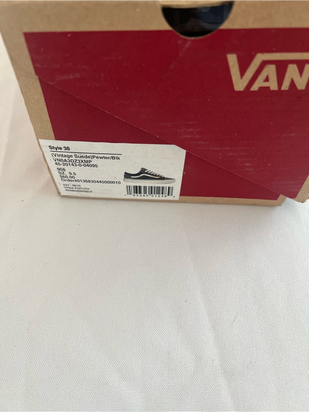 Vans Black and White Low-Top Skate Shoes - Picture 8 of 9